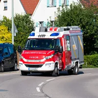 Symbolbild Fahrzeug-2.jpg